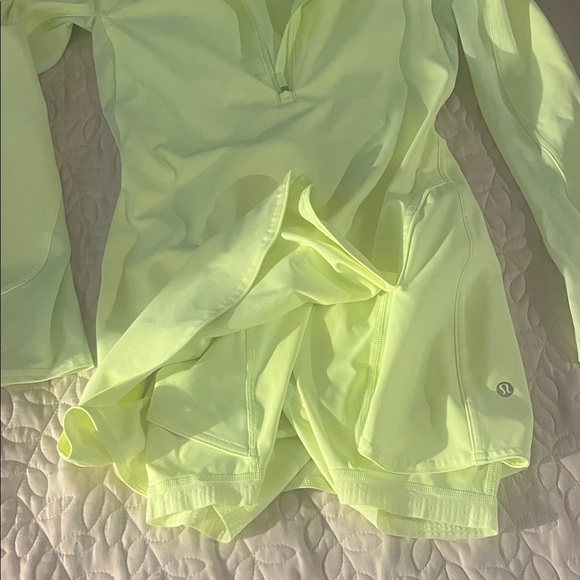 Lululemon Athletica Light Yellow Long Sleeve Dress - Picture 10 of 12